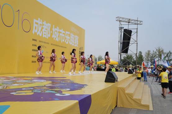 image004